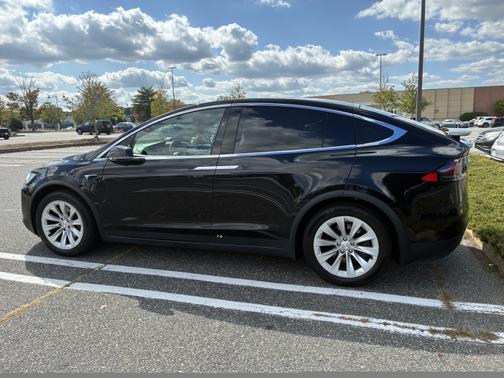 2020 Tesla Model X Long Range Plus