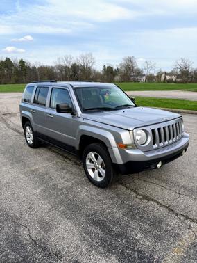 Silver 2016 Jeep Patriot Sport