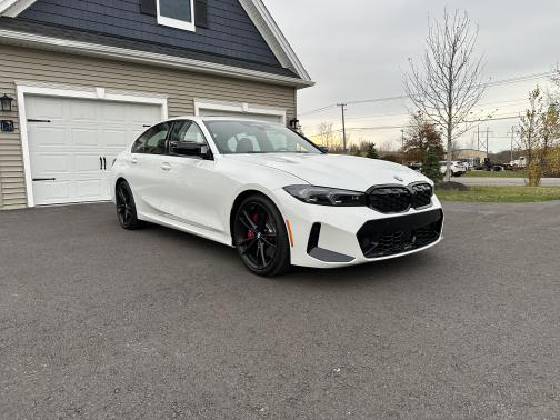 2023 BMW M340 i xDrive