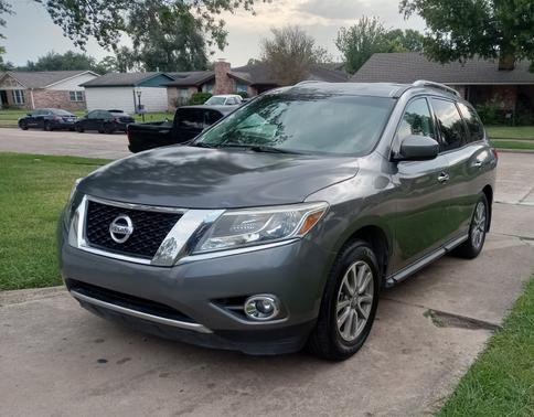 2015 Nissan Pathfinder SV