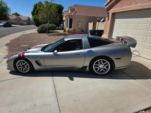 1998 Chevrolet Corvette Base