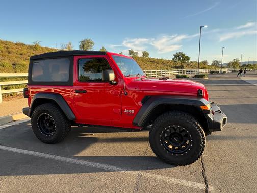 2018 Jeep Wrangler Sport