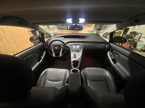 2013 Toyota Prius Four