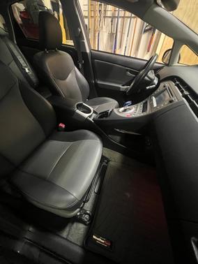 2013 Toyota Prius Four