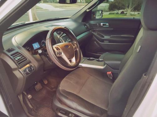 White 2015 Ford Utility Police Interceptor Base