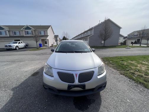 Photo 4 of 5 of 2008 Pontiac Vibe Base