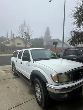 2004 Toyota Tacoma PreRunner Double Cab