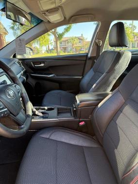 Gold 2016 Toyota Camry SE