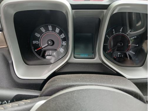 White 2010 Chevrolet Camaro 2LT