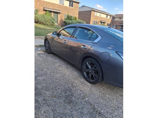 Gray 2014 Nissan Maxima SV