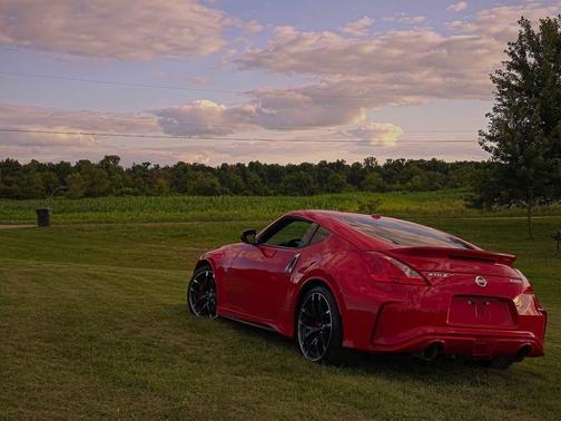 Red 2015 Nissan 370Z NISMO Tech