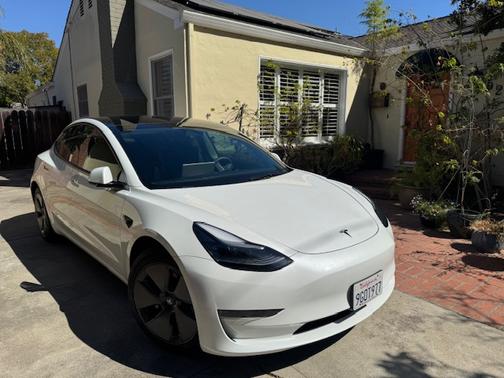 2023 Tesla Model 3 Base