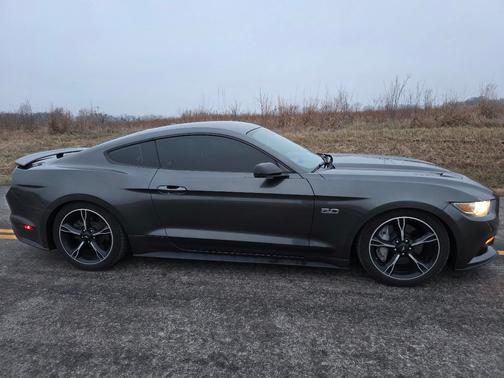 2016 Ford Mustang GT Premium