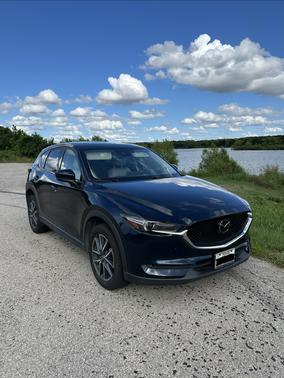 Blue 2018 Mazda CX-5 Grand Touring