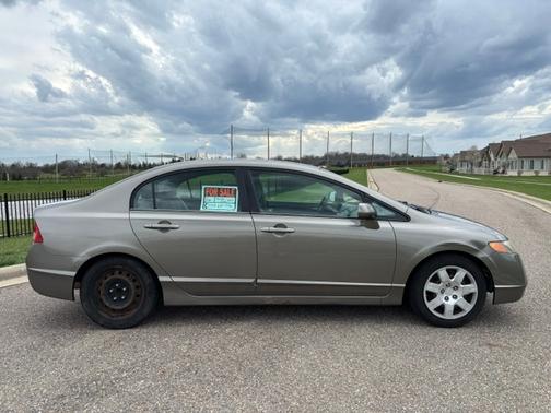 Gold 2006 Honda Civic LX