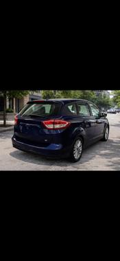 Blue 2017 Ford C-Max Energi SE