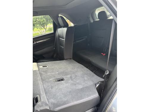 2013 Kia Sorento SX
