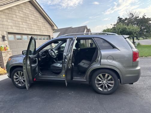 2013 Kia Sorento SX