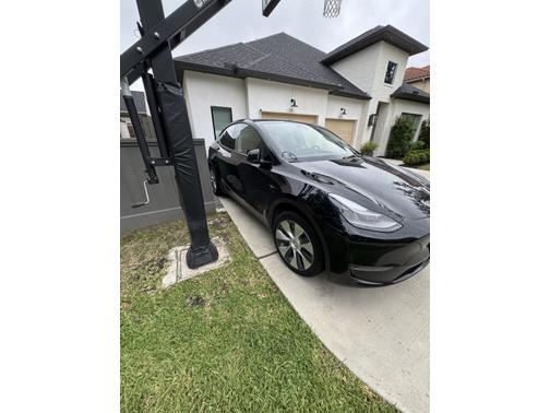 2024 Tesla Model Y RWD