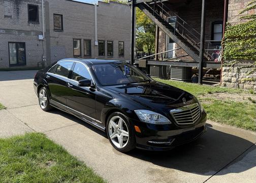 2011 Mercedes-Benz S-Class S 550 4MATIC