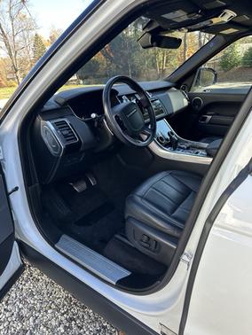 2021 Land Rover Range Rover Sport HSE Silver Edition