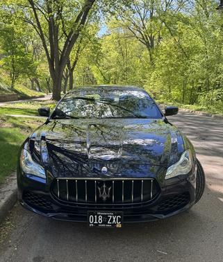 Blue 2017 Maserati Quattroporte S Q4