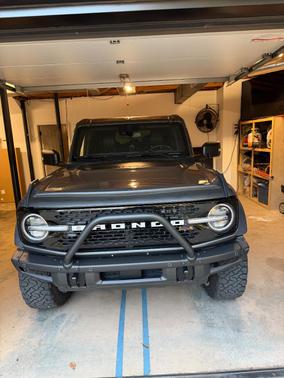 Gray 2023 Ford Bronco Wildtrak Advanced