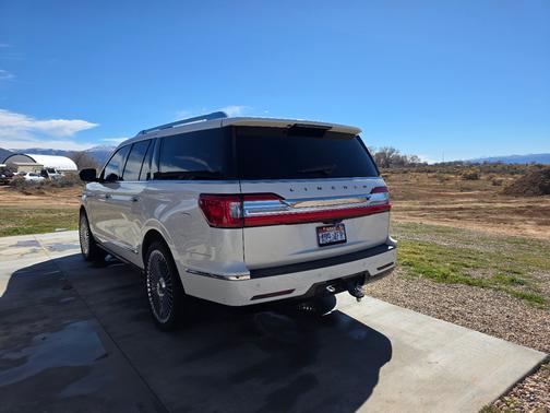 2018 Lincoln Navigator L Black Label