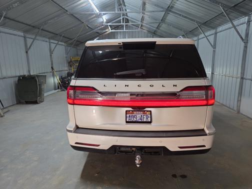 2018 Lincoln Navigator L Black Label