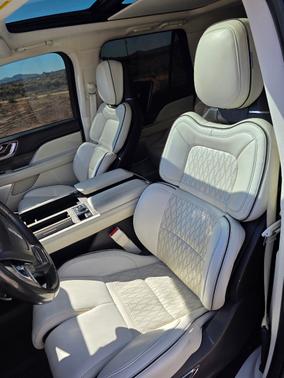 2018 Lincoln Navigator L Black Label