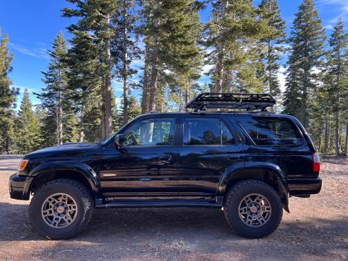 2002 Toyota 4Runner SR5
