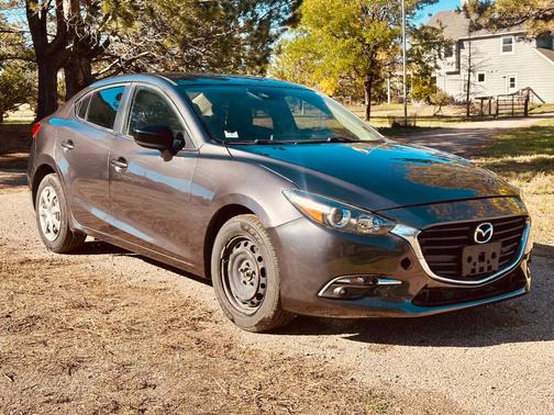 2018 Mazda Mazda3 Sport