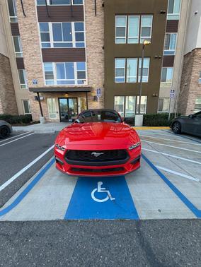 2024 Ford Mustang EcoBoost