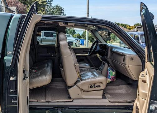 Green 2001 Chevrolet Silverado 1500 LT Extended Cab