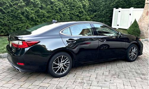 2018 Lexus ES 350 Base