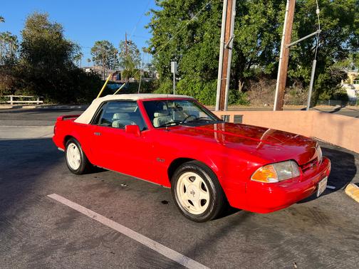 1992 Ford Mustang LX 5.0L Sport