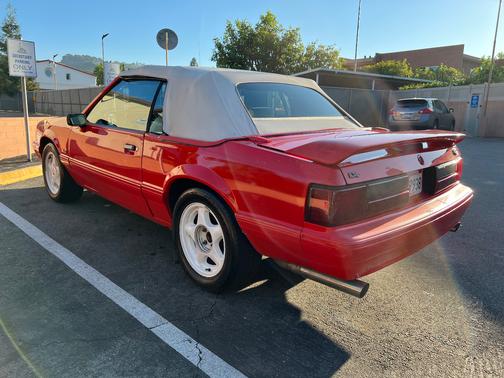 1992 Ford Mustang LX 5.0L Sport