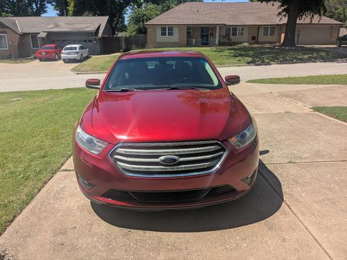 Red 2013 Ford Taurus SEL