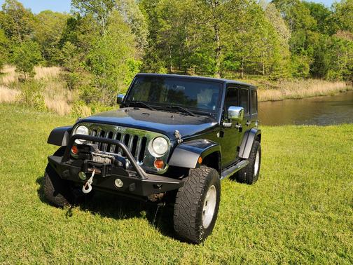2011 Jeep Wrangler Unlimited Sahara