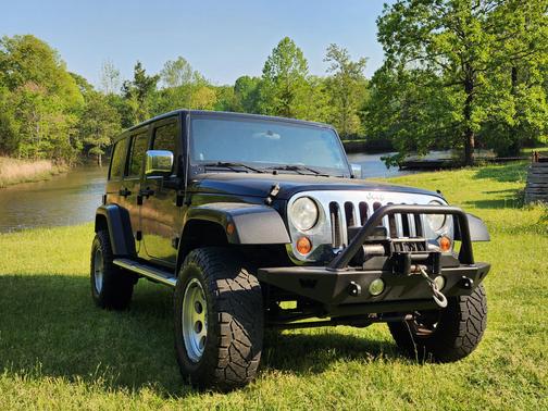 2011 Jeep Wrangler Unlimited Sahara