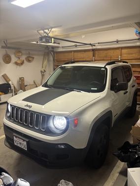 White 2015 Jeep Renegade Sport