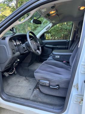 2004 Dodge Ram 2500 Laramie Quad Cab