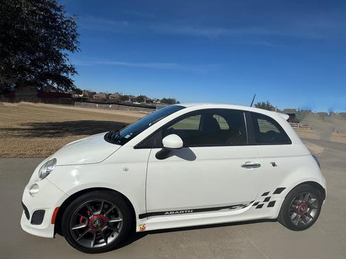 2015 FIAT 500 Abarth