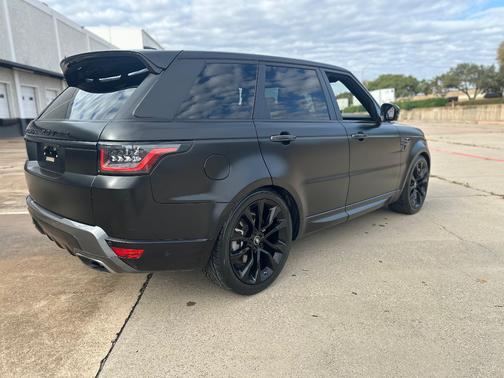 2021 Land Rover Range Rover Sport HSE Silver Edition