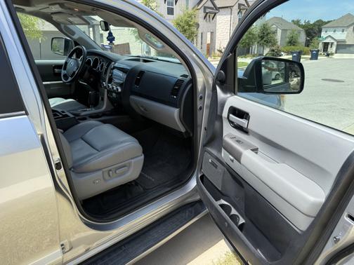 2013 Toyota Sequoia Limited