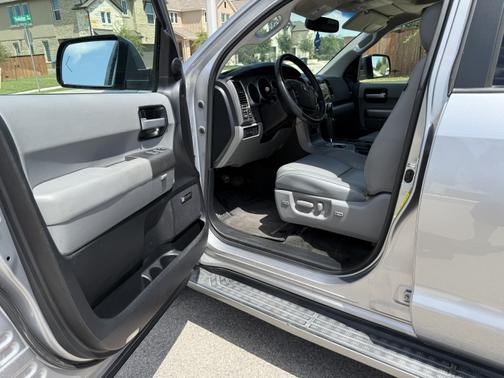 2013 Toyota Sequoia Limited