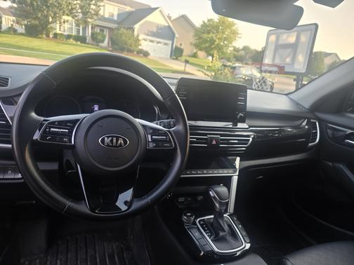 2021 Kia Seltos EX