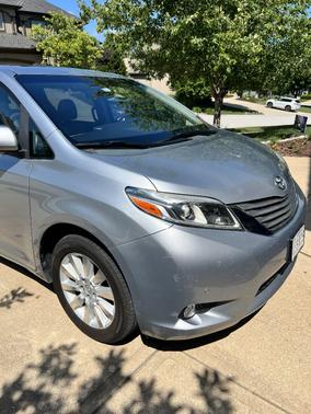 2015 Toyota Sienna Limited Premium