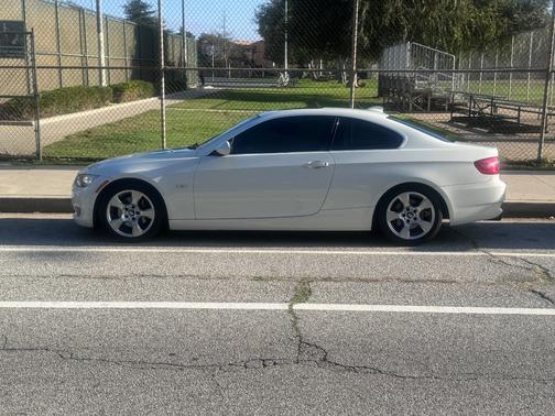 White 2008 BMW 328 i