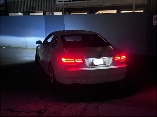 White 2008 BMW 328 i